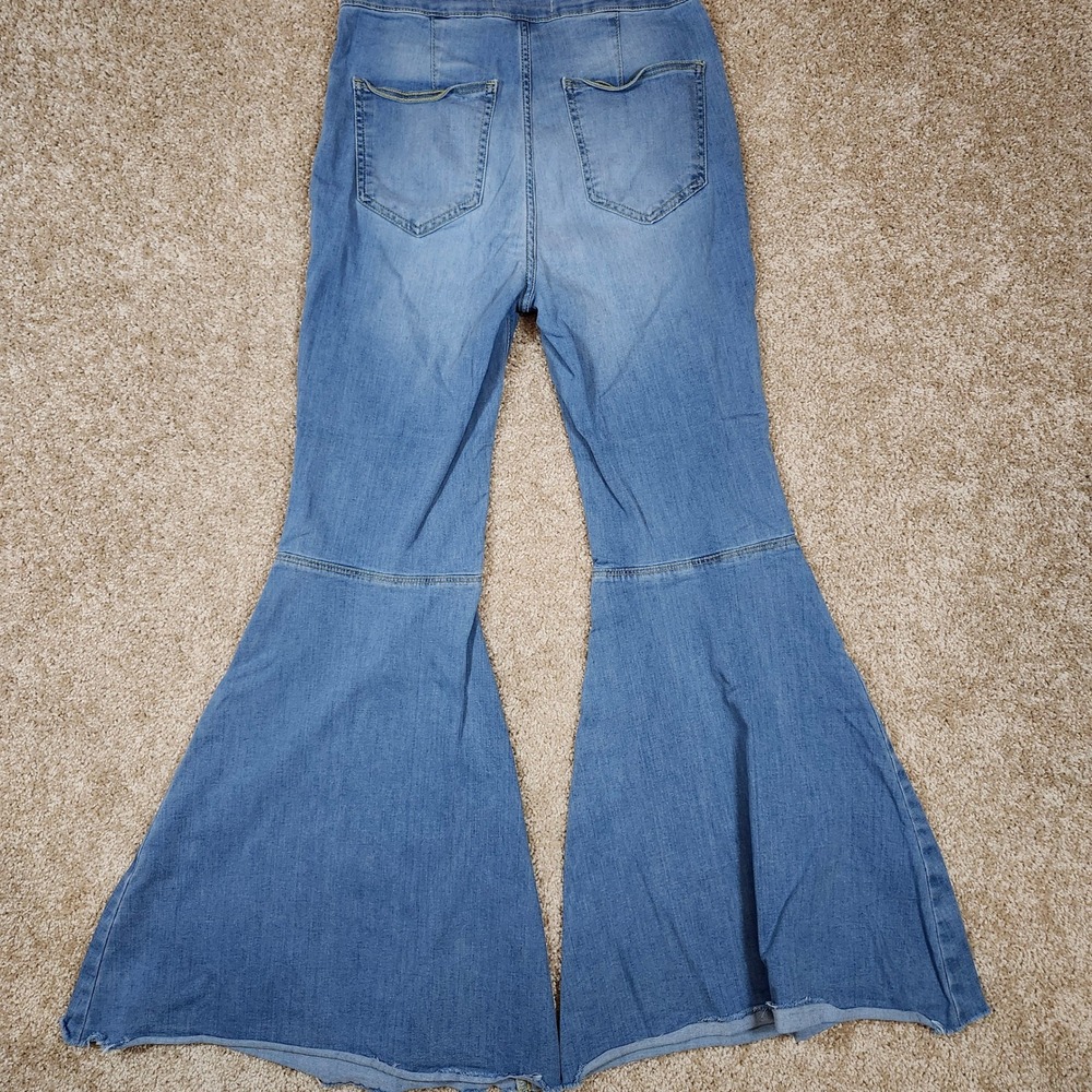 Free People Flare Jeans Just Float On Blue Denim Boho High Rise Size 28R - Picture 8 of 9